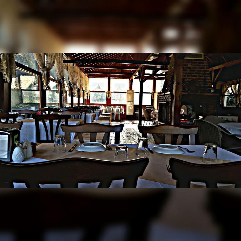 سبانجا Asina Motel المظهر الخارجي الصورة